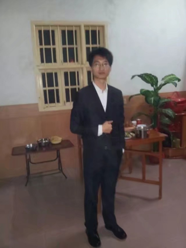 潇湘剑雨的第一张照片--云霄父母相亲团